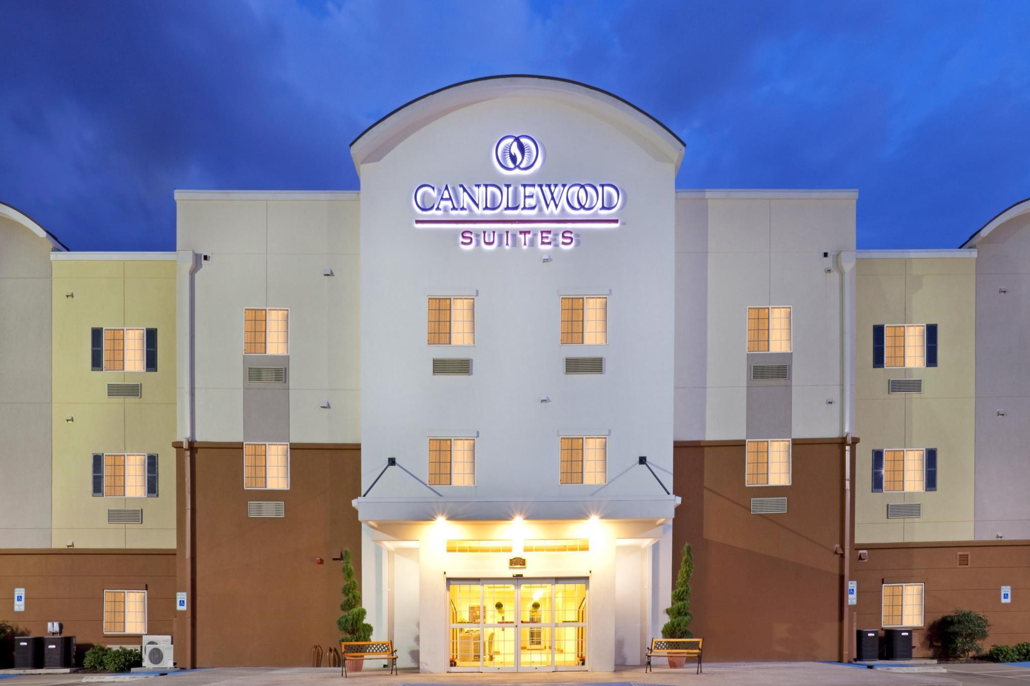 Candlewood Suites York By Ihg Экстерьер фото