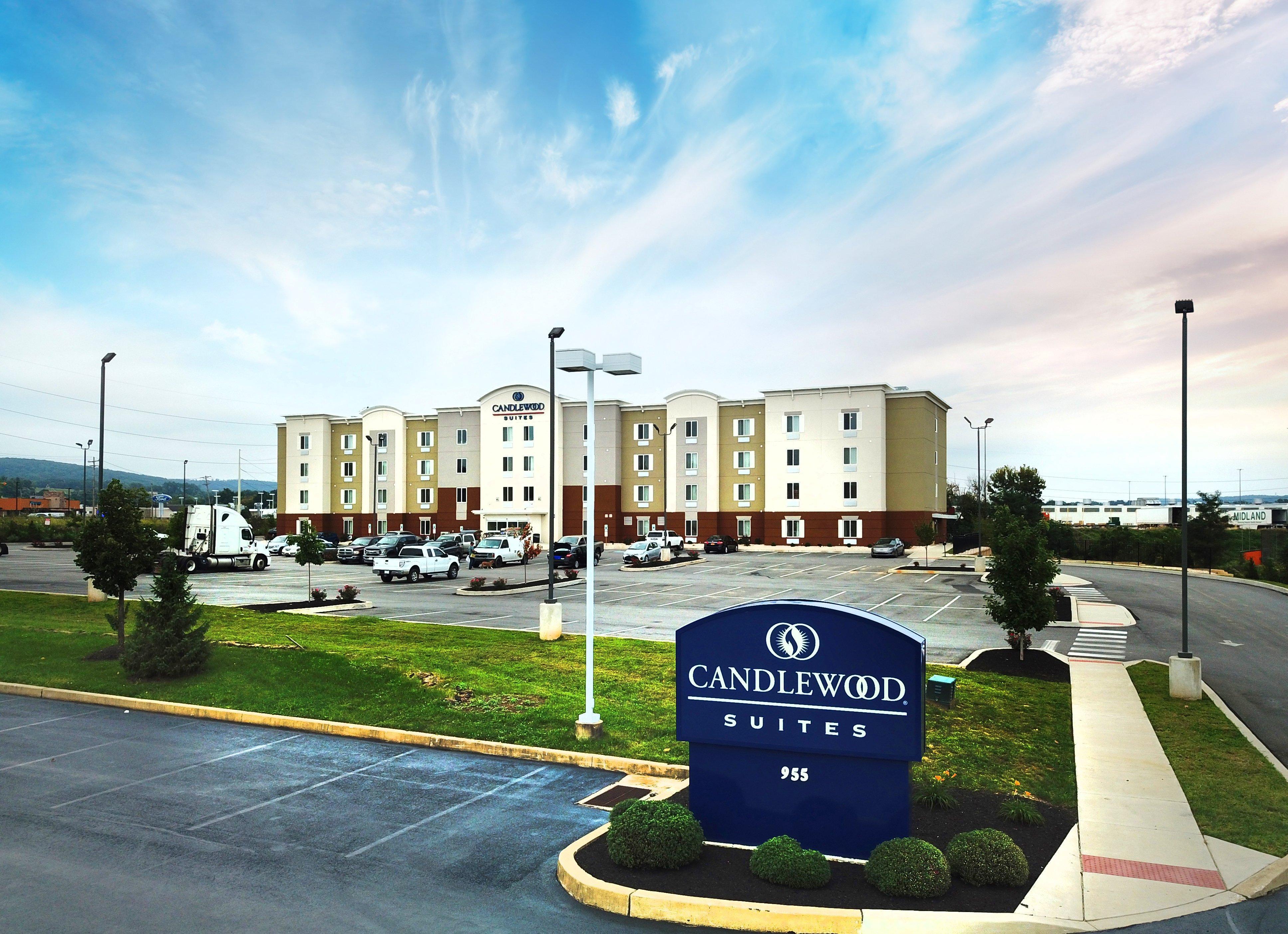 Candlewood Suites York By Ihg Экстерьер фото