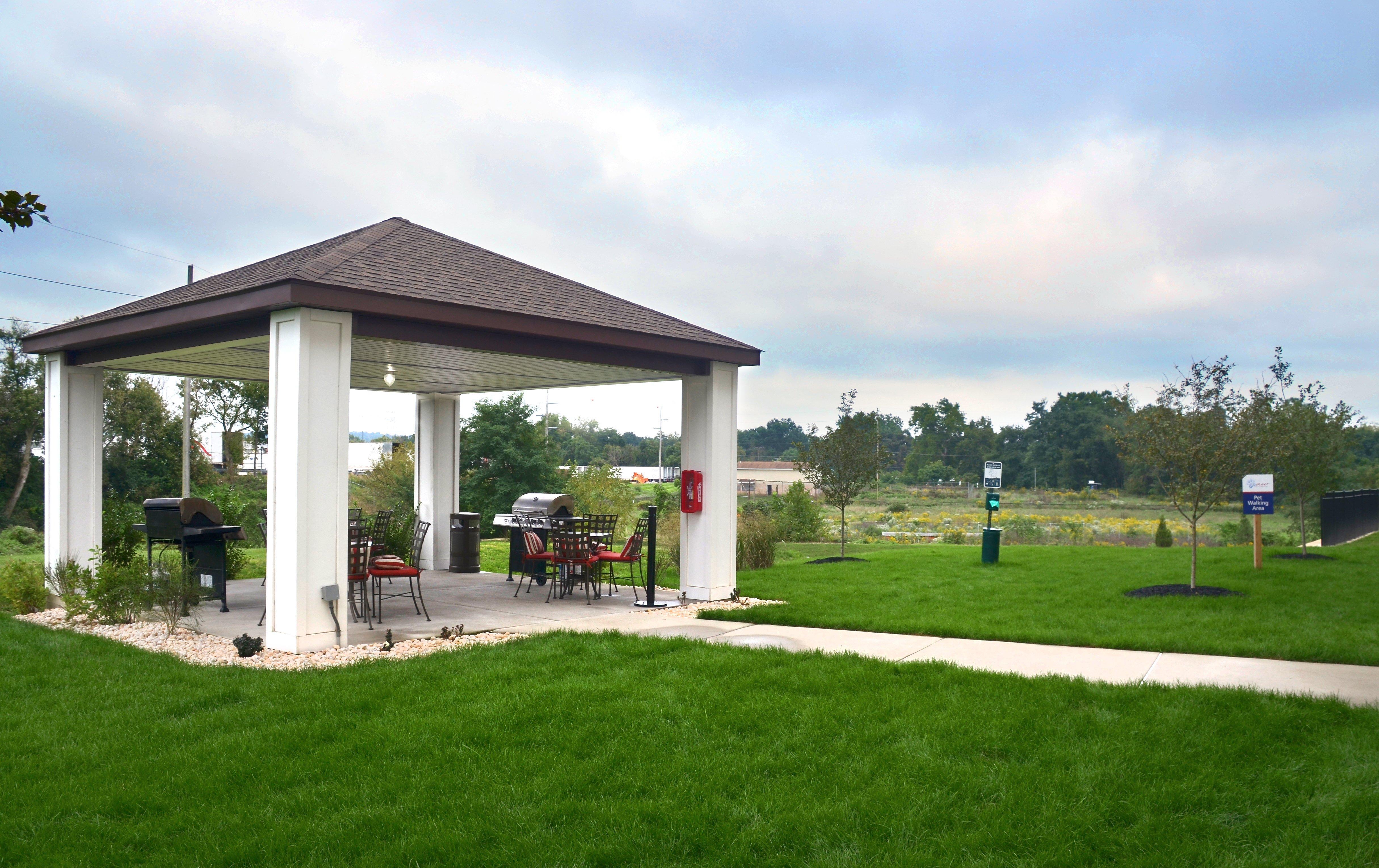 Candlewood Suites York By Ihg Экстерьер фото